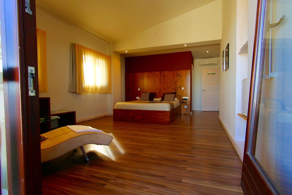 Hotel Mas Prades Deltebre Ngoại thất bức ảnh